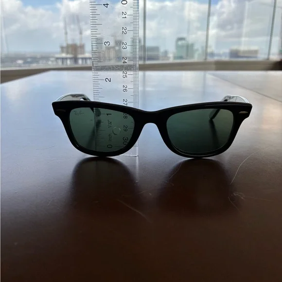 Ray-Ban Classic Black Sunglasses made in Italy - Picture 11 of 13